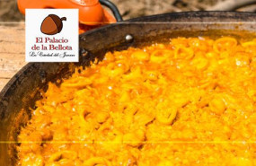 1657708227 por que la paella es amarilla