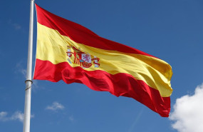 ep archivo   bandera de espana de la plaza de colon de madrid ondeando