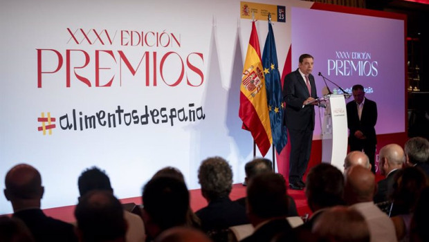 ep archivo   el ministro de agricultura pesca y alimentacion en funciones luis planas preside la