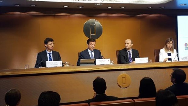 ep eduardo lopez-puertas durantefirmaun convenio