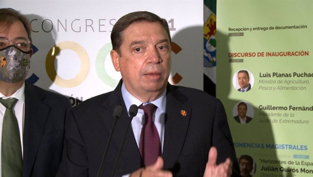 ep el ministro de agricultura luis planas en una rueda de prensa antes de participar en caceres en