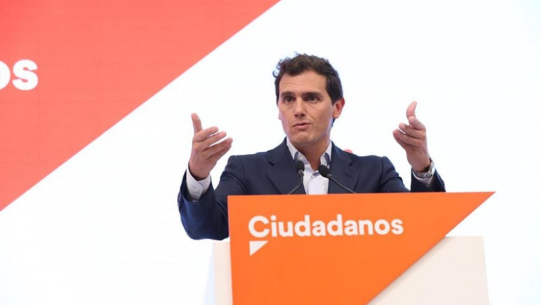 El presidente de Ciudadanos, Albert Rivera, ofrece una rueda de prensa tras la reunión de la Ejecutiva Permanente del partido | Marta Fernández Jara - Europa Press ep el presidente de ciudadanos albert rivera ofrece una rueda de prensa tras la reunion de la