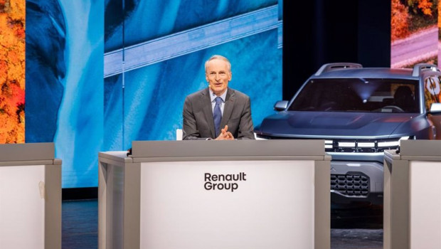 ep el presidente del consejo de administracion del grupo renault jean dominique senard