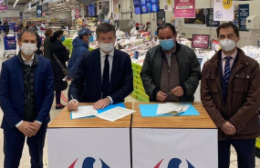 ep firma del acuerdo de carrefour con la cofradia de santona