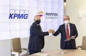 ep los presidentes de repsol antonio brufau y kpmg hilario albarracin