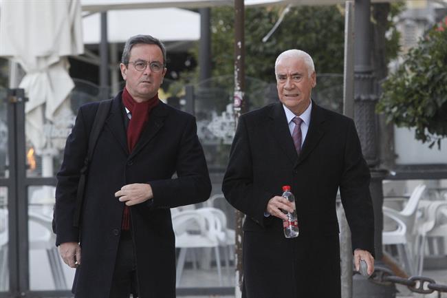 Luciano Alonso, a su llegada al juicio en Granada | EUROPA PRESS ep luciano alonso allegadajuiciogranada