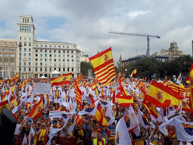 Manifestación del 12-O en Barcelona por la Hispanidad 2017 | EUROPA PRESS ep manifestacion12-obarcelonala hispanidad 2017