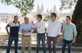 ep pablo montesinos y miguel tellado junto con otros miembros del pp en una visita a santiago