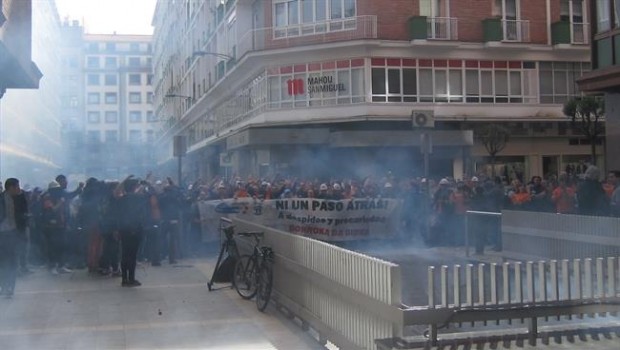 ep protesta trabajadores tubos reunidos