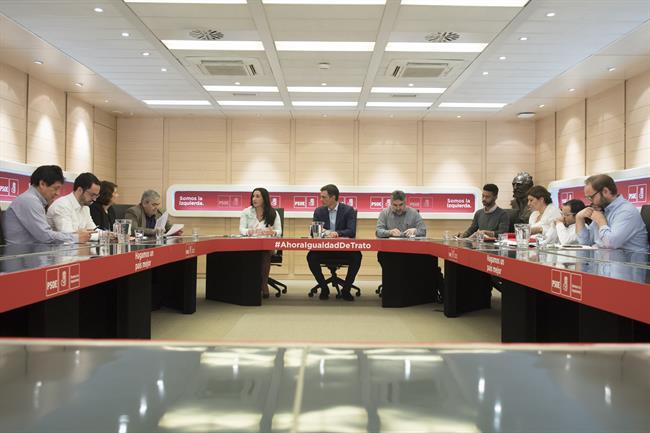 El PSOE se reúne con organizaciones sociales | PSOE ep psoereuneorganizaciones sociales