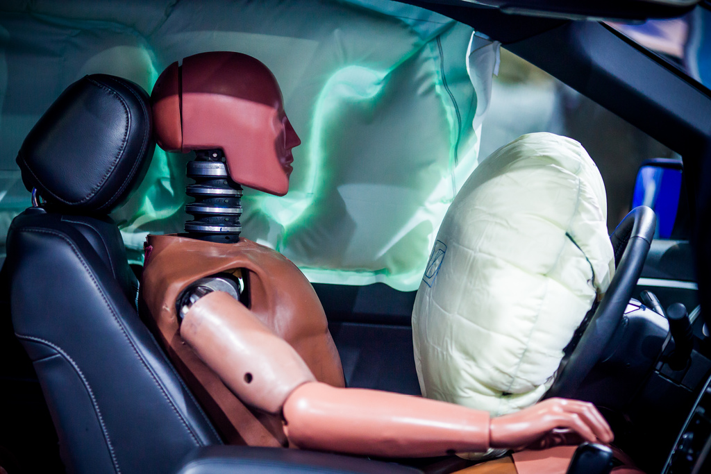 airbag dummy airbag dummy