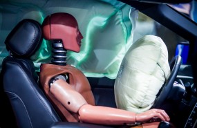 airbag dummy