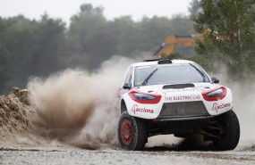 ep acciona 100 ecopowered completaprimer rally europeo