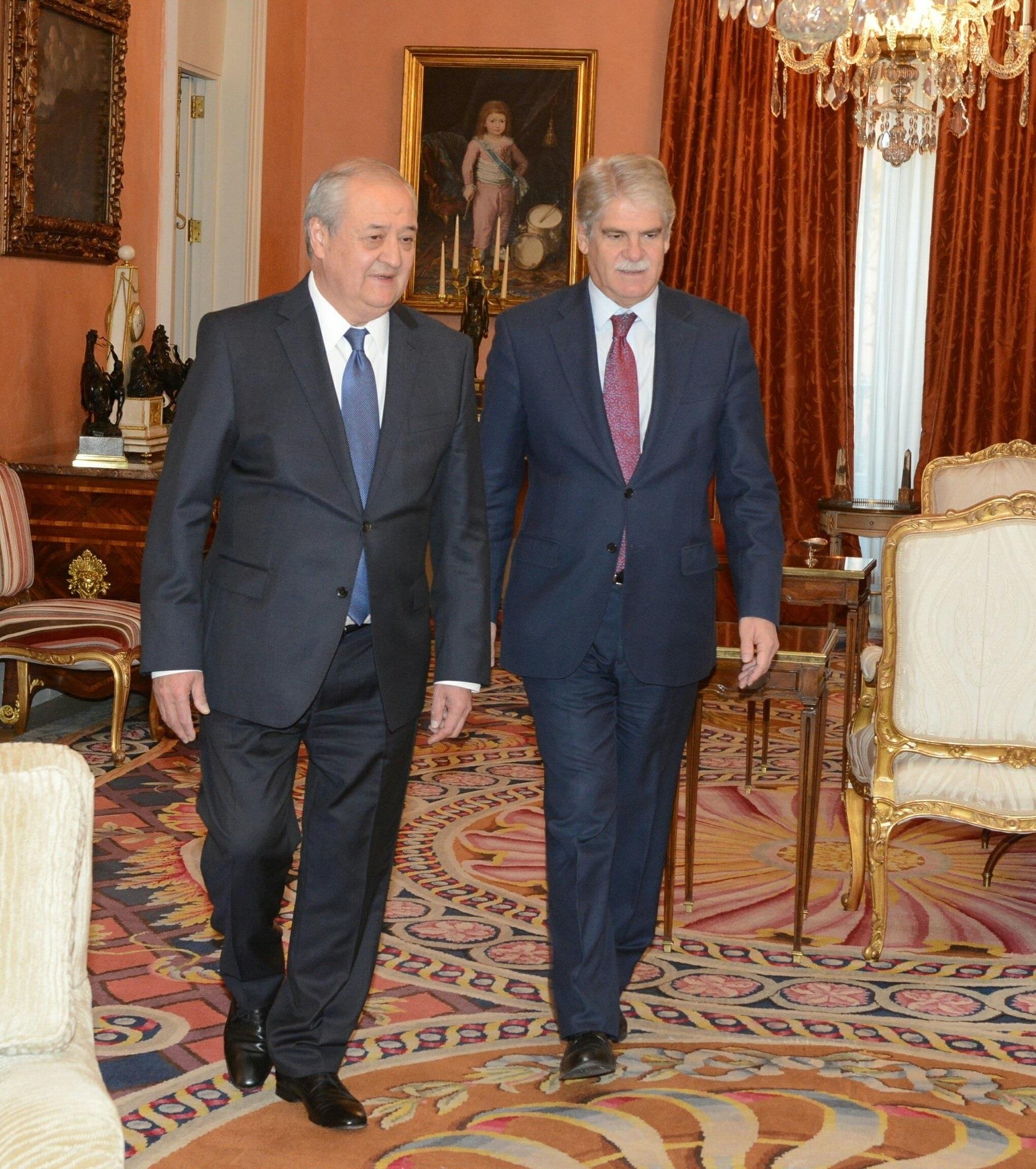 ep alfonso dastissu colega uzbeko abdulaziz kamilov