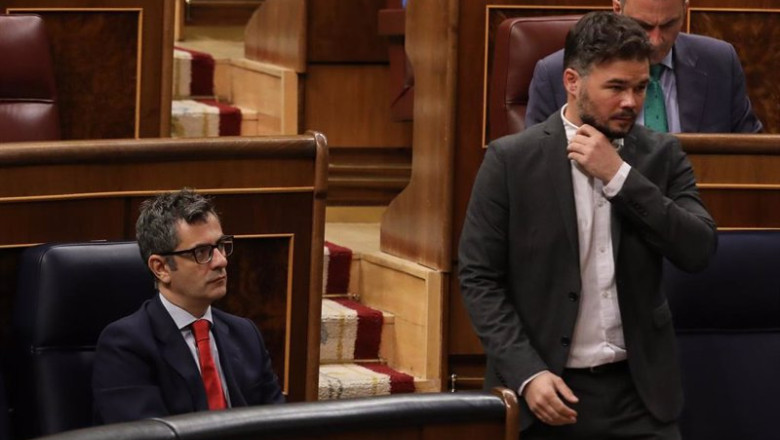 ep archivo el portavoz de erc en el congreso gabriel rufian pasa al lado del ministro de la ep archivo el portavoz de erc en el congreso gabriel rufian pasa al lado del ministro de la
