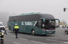 ep archivo   un autocar estacionado