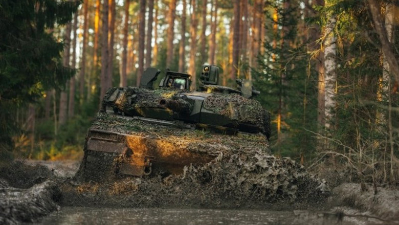 ep archivo   un vehiculo de combate de infanteria cv90mkiiic de bae systems