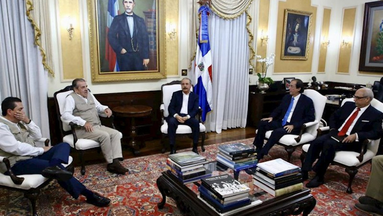 Danilo Medina recibe a la misión electoral de la OEA | PRESIDENCIA DE REPÚBLICA DOMINICANA ep danilo medina recibe a la mision electoral de la oea