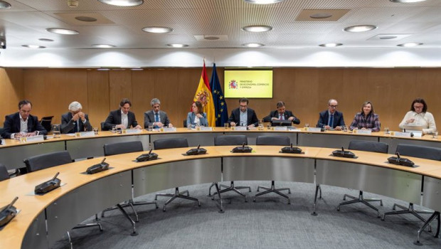 ep el ministro de agricultura luis planas y el ministro de economia comercio y empresa carlos cuerpo ep el ministro de agricultura luis planas y el ministro de economia comercio y empresa carlos cuerpo