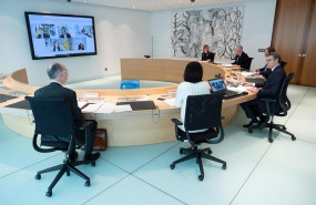 ep el presidente del gobierno gallego alberto nunez feijoo preside la reunion del consello de la