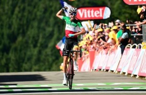 ep fabio aru celebravictoriala planche des belles filles