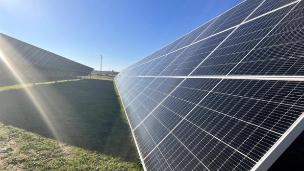 ep grs construira una planta solar de 171 mw en australia para recurrent energy