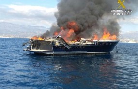 ep la embarcacionllamas frentela costacampello