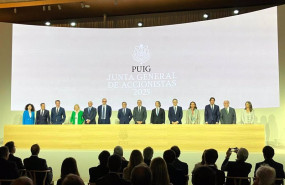 ep los miembros del consejo de administracion de puig durante la junta general de accionistas 2025
