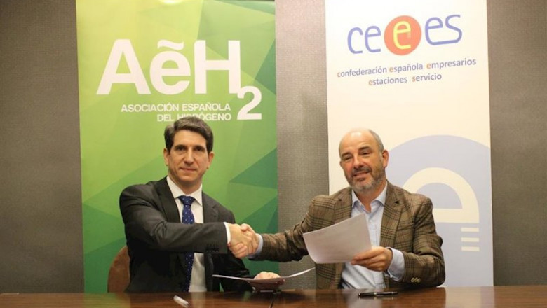 Los presidentes de AeH2, José Javier Brey, y de CEEES, Jorge de Benito | CEEES - Archivo ep los presidentes de aeh2 jose javier brey y de ceees jorge de benito