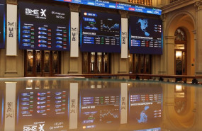 ep paneles del ibex 35 en el palacio de la bolsa a 5 de mayo de 2023 en madrid espana el ibex 35 ha