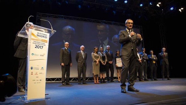 ep sanitas recibepremio