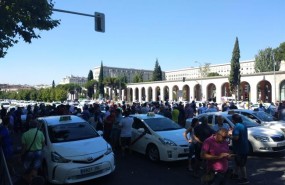 ep taxistas acampadosrl paseola castellana frenteministeriofomento