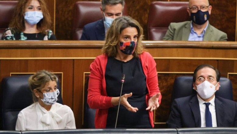 Teresa Ribera, vicepresidenta tercera del Gobierno y ministra para la Transición Ecológica y el Reto Demográfico, contesta en la sesión de control | CONGRESO ep teresa ribera vicepresidenta tercera del gobierno y ministra para la transicion ecologica y el