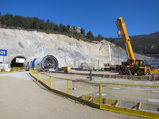 Túnel De La Interconexión Eléctrica Entre España Y Francia En La Jonquera | EUROPA PRESS - Archivo ep tunella interconexion electricaespanafranciala jonquera