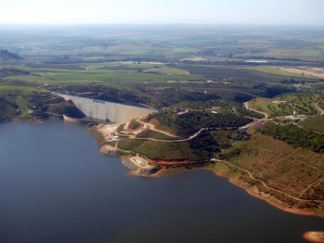 Vista Aérea De La Presa Y El Embalse De La Breña II, En Córdoba | EUROPA PRESS/ACUASUR - Archivo ep vista aereala presaembalsela brena ii en cordoba