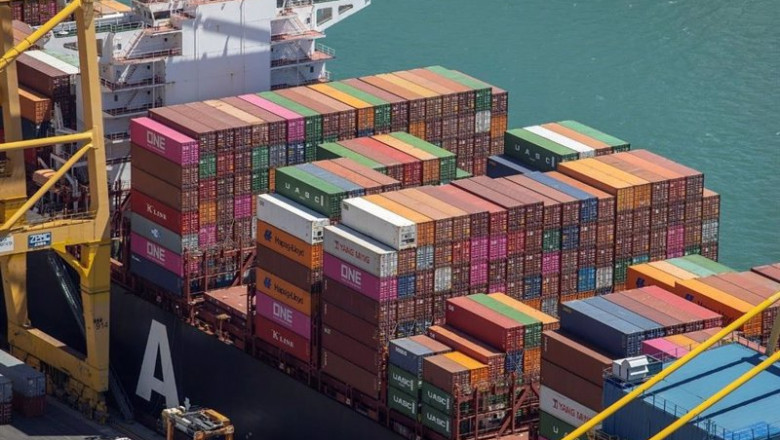 ep archivo   contenedores de mercancias en el puerto de barcelona