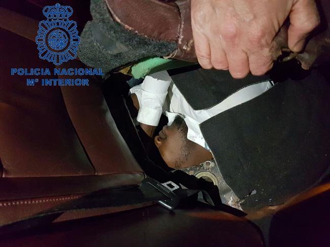 Detenido al intentar introducir en Ceuta a una migrante semiinconsciente | EUROPA PRESS/POLICÍA NACIONAL ep detenidointentar introducirceutauna migrante semiinconsciente