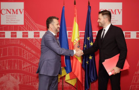 ep el presidente de la cnmv rodrigo buenaventura y su homologo de la comision nacional de valores y ep el presidente de la cnmv rodrigo buenaventura y su homologo de la comision nacional de valores y