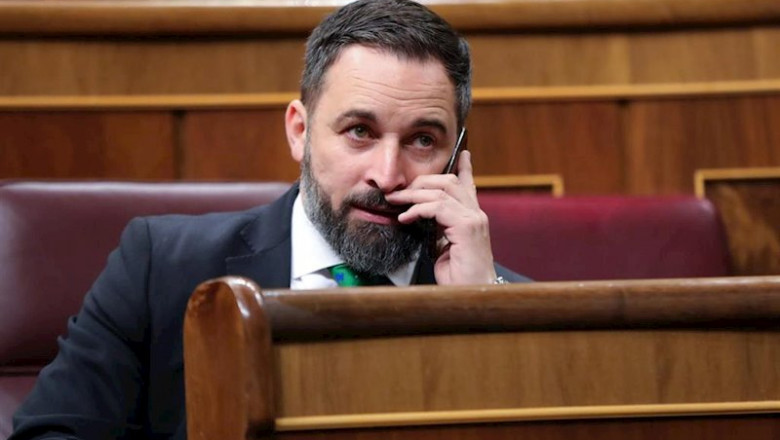 El presidente de Vox, Santiago Abascal | Jesús Hellín - Europa Press ep el presidente de vox santiago abascal habla por telefono desde su escano momentos antes de