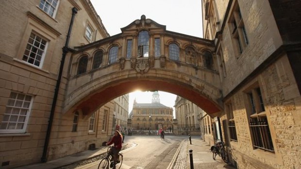 Enter caption here on March 22, 2012 in Oxford, England. | OLI SCARFF ep enter caption here on march 22 2012 in oxford england