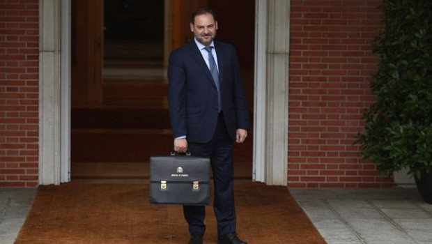 José Luis Ábalos, ministro de Fomento, llega a su primer Consejo de Ministros | EUROPA PRESS ep jose luis abalos ministrofomento llegasu primer consejoministros