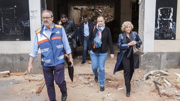 ep manuela carmena javier barberoesther gomezderrumbe