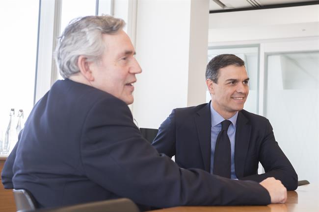 Pedro Sánchez y Gordon Brown | PSOE ep pedro sanchezgordon brown