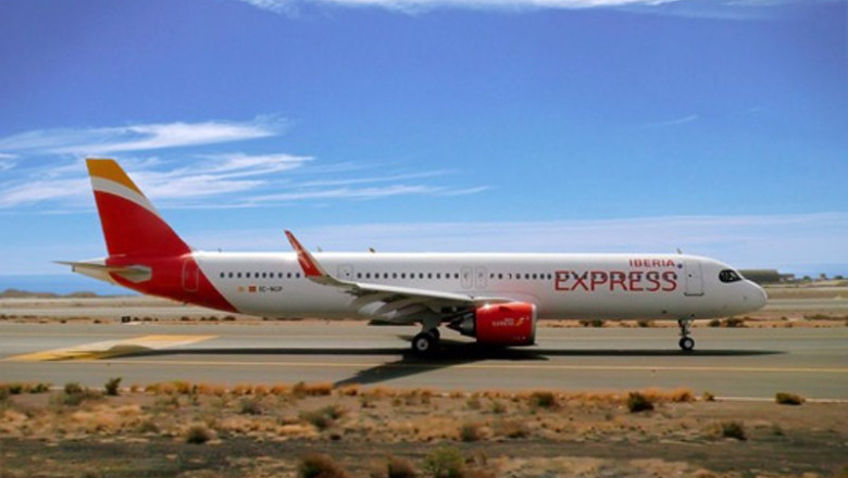 ep un avion de la aerolinea iberia express