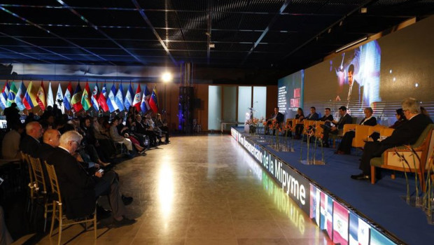 ep un foro durante la segunda jornada del vii foro iberoamericano de la mipyme en el hotel taoro del