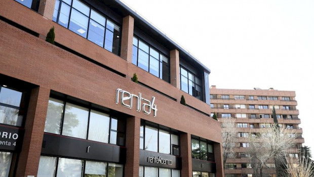 ep una de las oficinas de renta 4 banco en madrid tras conocerse el incremento de un 108 de su