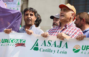 ep varias personas durante una concentracion de cerealistas de las principales regiones productoras
