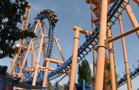 1582046154 amusement park 12566061280