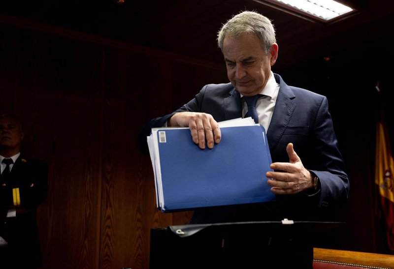 El juez del ‘caso Plus Ultra’ pospone la declaración de Zapatero al 17 y 18 de junio
