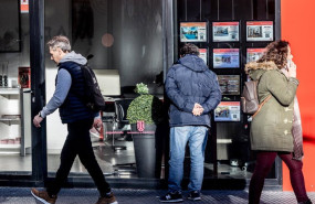 ep archivo   una oficina de empresa inmobiliaria